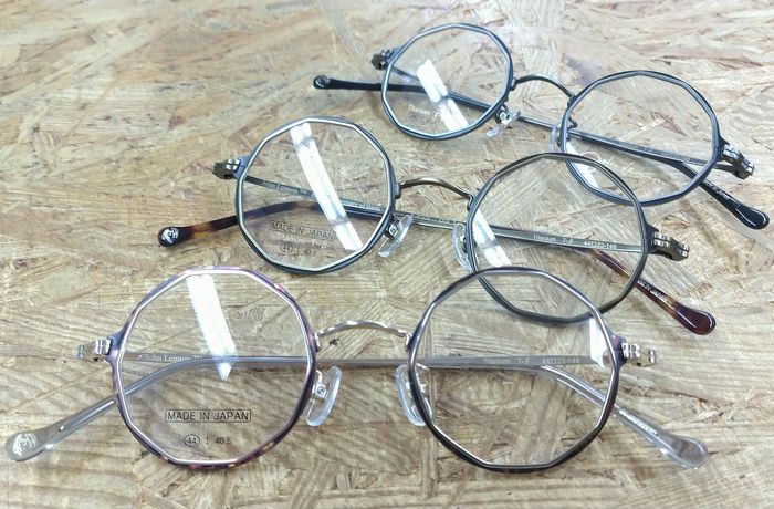 ジョン レノン の 丸メガネ 生誕80年の限定コレクション 遠近両用メガネレンズ 老眼対策 えんきんドットコム