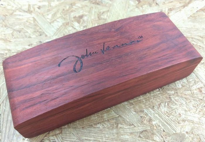 ジョンレノン　生誕80年　限定コレクション　丸メガネ　木製ケース