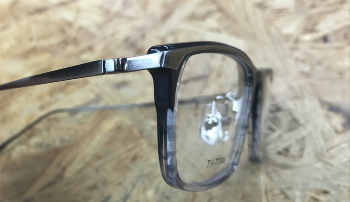 アラフィフ世代の男性に響く『NICOLE（ニコル）』のメガネをご紹介。 | 遠近両用メガネ・老眼情報サイト｜えんきんドットコム